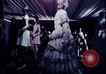 Standbild Brooklyn Museum New York United States USA, 1970, aus Sekunde 16 historischem Filmmaterial Videoclip 65675078886