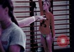 Image gymnastes pour femmes New Haven Connecticut, 1970, de la seconde 29 séquences d'archives historiques vidéo 65675078888