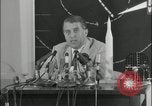 Standbild Wernher Von Braun United States USA, 1958, aus Sekunde 19 historischem Filmmaterial Videoclip 65675078894