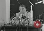 Standbild Wernher Von Braun United States USA, 1958, aus Sekunde 29 historischem Filmmaterial Videoclip 65675078894
