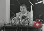 Standbild Wernher Von Braun United States USA, 1958, aus Sekunde 47 historischem Filmmaterial Videoclip 65675078894