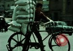 Standbild Taxi fahren Internationalen Flughafen Kimpo Mautstraße Seoul Korea Seoul Korea, 1969, aus Sekunde 21 historischem Filmmaterial Videoclip 65675078899