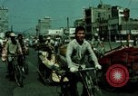Standbild Taxi fahren Internationalen Flughafen Kimpo Mautstraße Seoul Korea Seoul Korea, 1969, aus Sekunde 27 historischem Filmmaterial Videoclip 65675078899