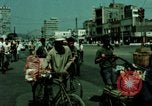 Standbild Taxi fahren Internationalen Flughafen Kimpo Mautstraße Seoul Korea Seoul Korea, 1969, aus Sekunde 30 historischem Filmmaterial Videoclip 65675078899