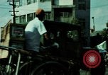 Standbild Taxi fahren Internationalen Flughafen Kimpo Mautstraße Seoul Korea Seoul Korea, 1969, aus Sekunde 57 historischem Filmmaterial Videoclip 65675078899