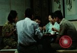 Standbild Koreanische Bauern Bewässern von Pflanzen Korea, 1969, aus Sekunde 52 historischem Filmmaterial Videoclip 65675078900