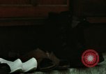 Standbild Koreanische Bauern Bewässern von Pflanzen Korea, 1969, aus Sekunde 61 historischem Filmmaterial Videoclip 65675078900