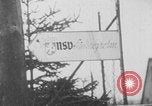 Standbild Schlacht in den Ardennen Deutschland, 1944, aus Sekunde 9 historischem Filmmaterial Videoclip 65675078934