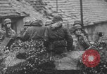 Standbild Schlacht in den Ardennen Deutschland, 1944, aus Sekunde 15 historischem Filmmaterial Videoclip 65675078934
