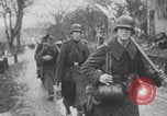 Standbild Schlacht in den Ardennen Deutschland, 1944, aus Sekunde 19 historischem Filmmaterial Videoclip 65675078934