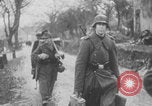 Standbild Schlacht in den Ardennen Deutschland, 1944, aus Sekunde 20 historischem Filmmaterial Videoclip 65675078934