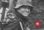 Standbild Schlacht in den Ardennen Deutschland, 1944, aus Sekunde 22 historischem Filmmaterial Videoclip 65675078934