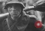 Standbild Schlacht in den Ardennen Deutschland, 1944, aus Sekunde 31 historischem Filmmaterial Videoclip 65675078934