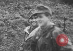 Standbild Schlacht in den Ardennen Deutschland, 1944, aus Sekunde 39 historischem Filmmaterial Videoclip 65675078934