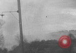Standbild Deutsche Soldaten Angriff der Britischen spitfire Flugzeuge Western Theater, 1944, aus Sekunde 30 historischem Filmmaterial Videoclip 65675078935