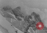 Image German Ski troops in the Alps Germany, 1942, de la seconde 10 séquences d'archives historiques vidéo 65675078941