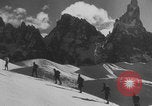 Image German Ski troops in the Alps Germany, 1942, de la seconde 13 séquences d'archives historiques vidéo 65675078941