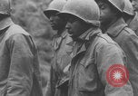 Standbild Amerikanische Gefangene in der Schlacht der Ausbuchtung genommen Deutschland, 1944, aus Sekunde 9 historischem Filmmaterial Videoclip 65675078947