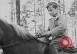 Standbild Deutsche Infanterie und liefert durch Binnenschiffe Deutschland, 1942, aus Sekunde 61 historischem Filmmaterial Videoclip 65675078948