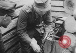 Standbild Deutsche Artilleristen Deutschland, 1942, aus Sekunde 7 historischem Filmmaterial Videoclip 65675078949