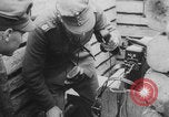 Standbild Deutsche Artilleristen Deutschland, 1942, aus Sekunde 8 historischem Filmmaterial Videoclip 65675078949