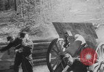 Standbild Deutsche Artilleristen Deutschland, 1942, aus Sekunde 42 historischem Filmmaterial Videoclip 65675078949