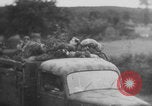Standbild Deutsche Infanterie gehen nach Südfrankreich nach D-Day Invasion in der Normandie Frankreich, 1944, aus Sekunde 19 historischem Filmmaterial Videoclip 65675078950