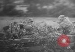 Standbild Deutsche Infanterie gehen nach Südfrankreich nach D-Day Invasion in der Normandie Frankreich, 1944, aus Sekunde 21 historischem Filmmaterial Videoclip 65675078950