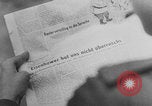 Standbild Deutsche Infanterie gehen nach Südfrankreich nach D-Day Invasion in der Normandie Frankreich, 1944, aus Sekunde 35 historischem Filmmaterial Videoclip 65675078950