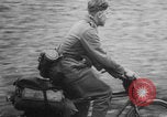 Standbild Deutsche Infanterie gehen nach Südfrankreich nach D-Day Invasion in der Normandie Frankreich, 1944, aus Sekunde 43 historischem Filmmaterial Videoclip 65675078950