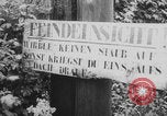 Standbild Deutsche Infanterie gehen nach Südfrankreich nach D-Day Invasion in der Normandie Frankreich, 1944, aus Sekunde 50 historischem Filmmaterial Videoclip 65675078950