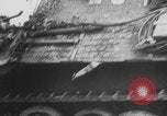 Standbild Deutscher Panther-Panzer Frankreich, 1944, aus Sekunde 18 historischem Filmmaterial Videoclip 65675078953