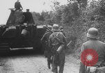 Standbild Deutscher Panther-Panzer Frankreich, 1944, aus Sekunde 39 historischem Filmmaterial Videoclip 65675078953