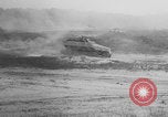 Standbild Die deutschen Truppen kämpfen Alliierten in der Normandie im August 1944 Frankreich, 1944, aus Sekunde 1 historischem Filmmaterial Videoclip 65675078954