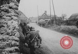 Image Les forces allemandes lutte Alliés en Normandie en août 1944 France, 1944, de la seconde 46 séquences d'archives historiques vidéo 65675078954