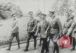 Standbild Hitler-Treffen in der Wolfsschanze Gierloz Preußen, 1943, aus Sekunde 8 historischem Filmmaterial Videoclip 65675078956