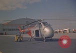 Standbild Sikorsky H-19 Chickasaw Hubschrauber fliegen Keflavik Reykjanes Island, 1956, aus Sekunde 4 historischem Filmmaterial Videoclip 65675078962