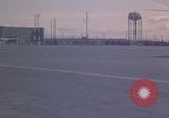 Standbild Sikorsky H-19 Chickasaw Hubschrauber fliegen Keflavik Reykjanes Island, 1956, aus Sekunde 44 historischem Filmmaterial Videoclip 65675078962