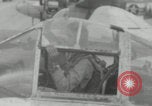 Standbild P-38 Blitze schießen Bougainville Island Papua Neuguinea, 1943, aus Sekunde 24 historischem Filmmaterial Videoclip 65675078973