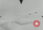 Standbild P-38 Blitze schießen Bougainville Island Papua Neuguinea, 1943, aus Sekunde 62 historischem Filmmaterial Videoclip 65675078973