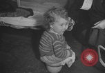 Immagine di Guerra britannico Spose in Viaggio per gli Stati Uniti New York City USA, 1946, secondo 38 filmato di repertorio 65675078991