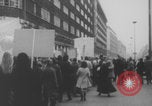 Immagine di Prima le donne liberazione Marzo Londra Inghilterra Regno Unito, 1971, secondo 15 filmato di repertorio 65675079022