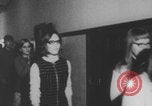 Immagine di Prima le donne liberazione Marzo Londra Inghilterra Regno Unito, 1971, secondo 42 filmato di repertorio 65675079022