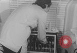Immagine di Inizio elettronico macchina dimagrante United States USA, 1971, secondo 11 filmato di repertorio 65675079024