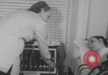 Immagine di Inizio elettronico macchina dimagrante United States USA, 1971, secondo 13 filmato di repertorio 65675079024