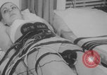 Immagine di Inizio elettronico macchina dimagrante United States USA, 1971, secondo 35 filmato di repertorio 65675079024