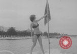 Standbild Französische Bikini Model Paris Frankreich, 1971, aus Sekunde 4 historischem Filmmaterial Videoclip 65675079026