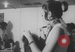 Standbild Französische Bikini Model Paris Frankreich, 1971, aus Sekunde 52 historischem Filmmaterial Videoclip 65675079026