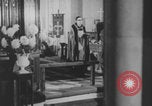 Standbild Christliche Kirche Hochzeit Vereinigtes Königreich, 1971, aus Sekunde 13 historischem Filmmaterial Videoclip 65675079027
