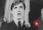 Standbild Christliche Kirche Hochzeit Vereinigtes Königreich, 1971, aus Sekunde 36 historischem Filmmaterial Videoclip 65675079027